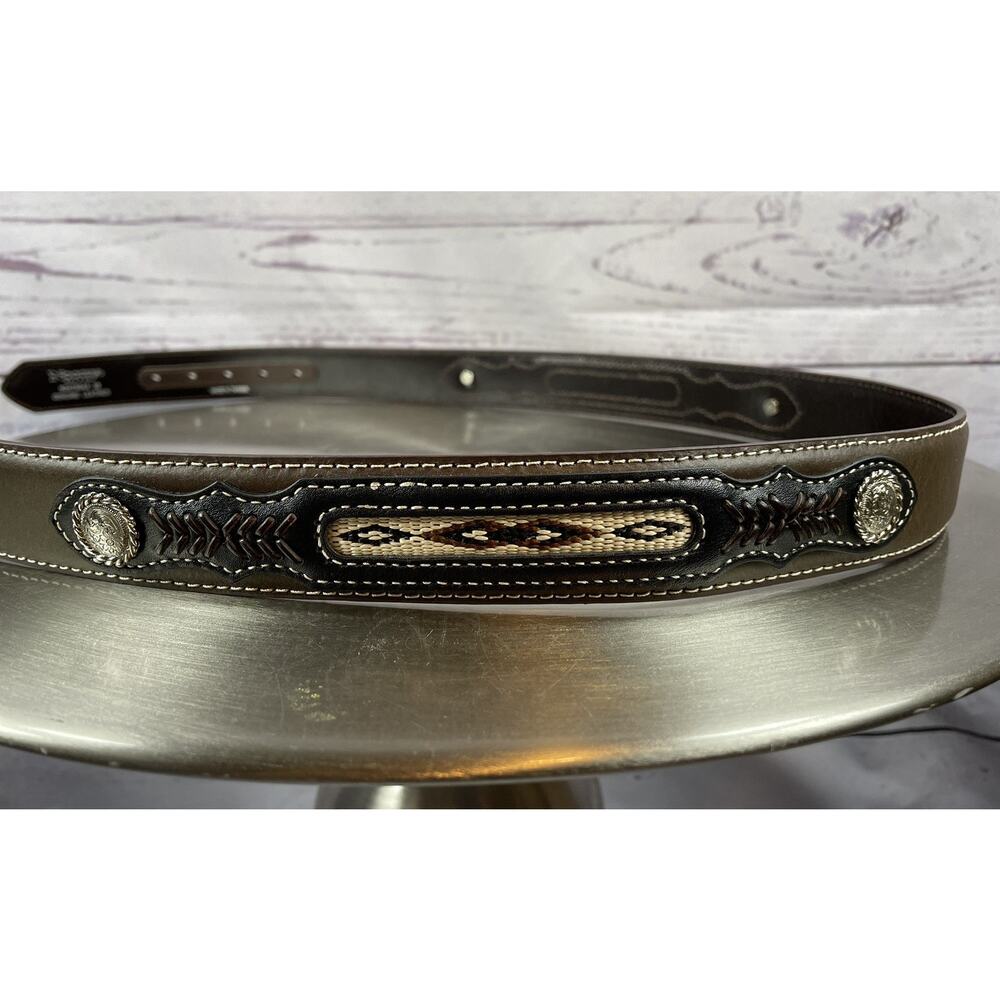 Nocona Leather Belt Men’s Size 38 Western Cowboy Concho Belt Brown Silver Buckle - Picture 5 of 5